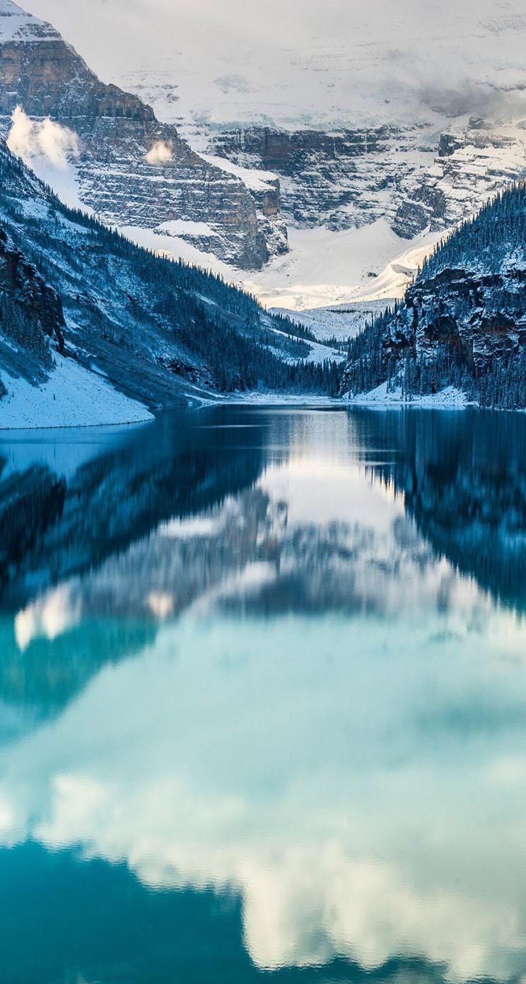 The iPhone Wallpaper The always stunning Lake Louise