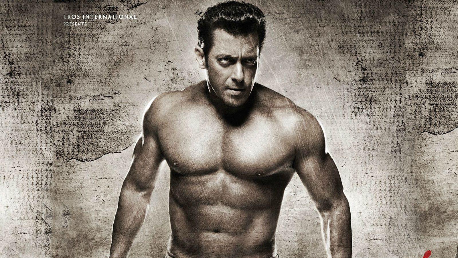 Download Free HD Wallpaper of Cool Bollywood Actor Salman
