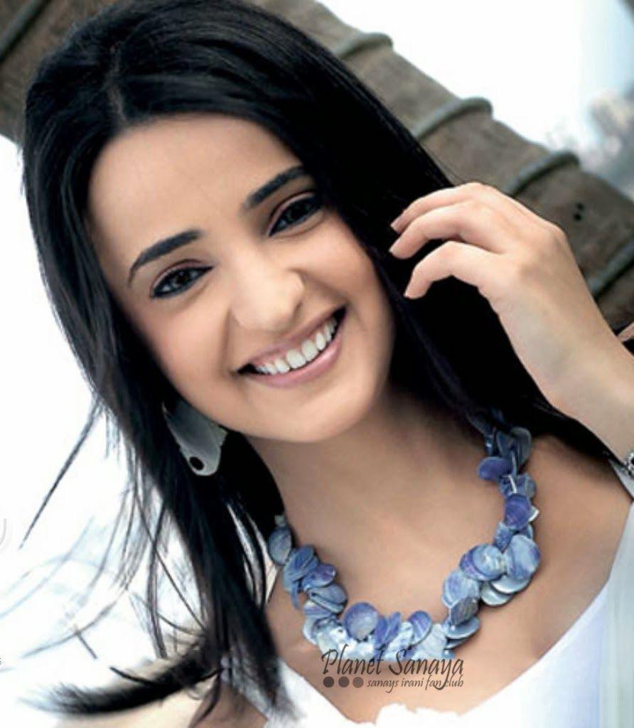 Unknown and Interesting Facts About Sanaya Irani Planet