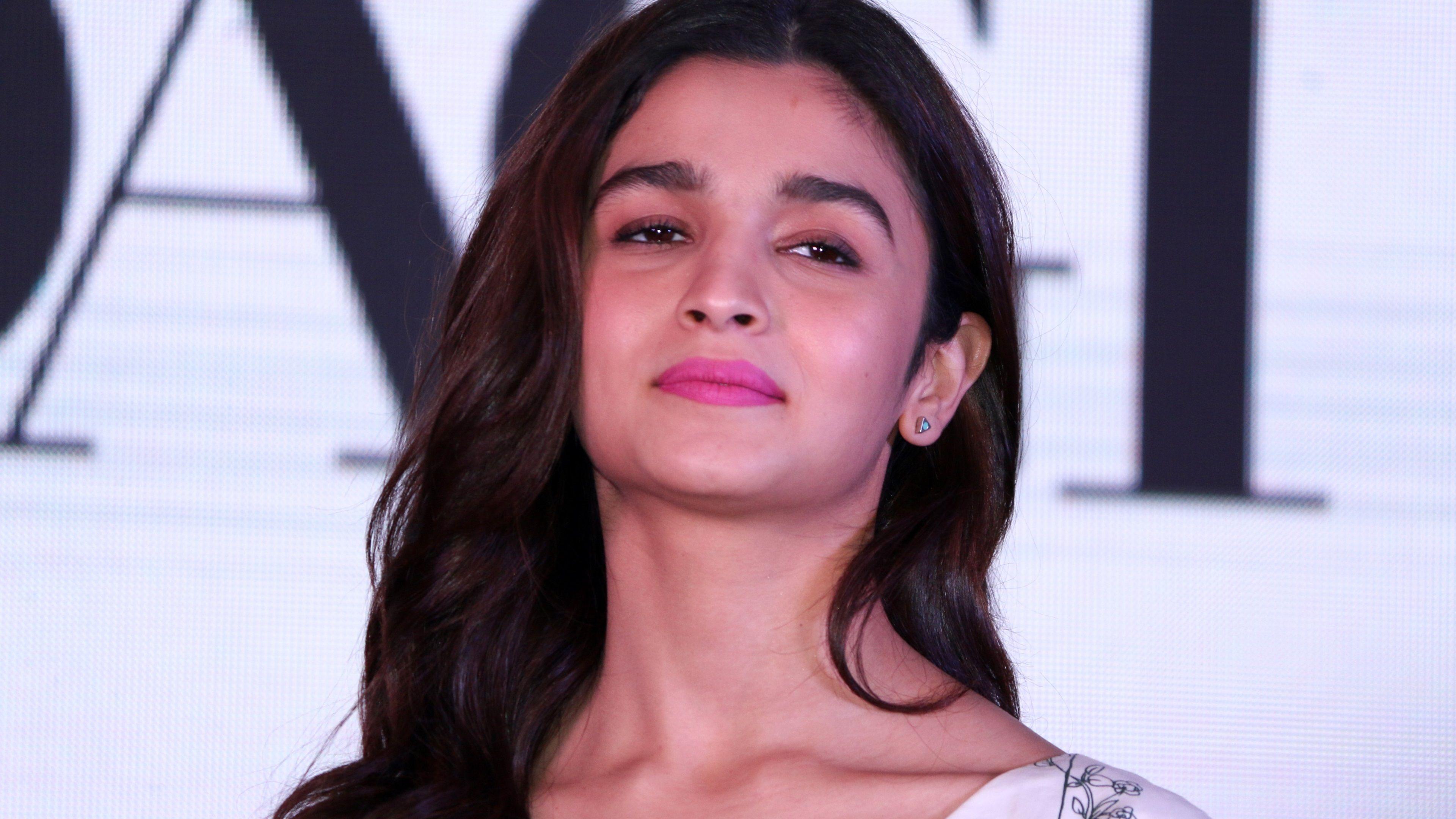 alia bhatt 4k new wallpaper full HD. Celebrity