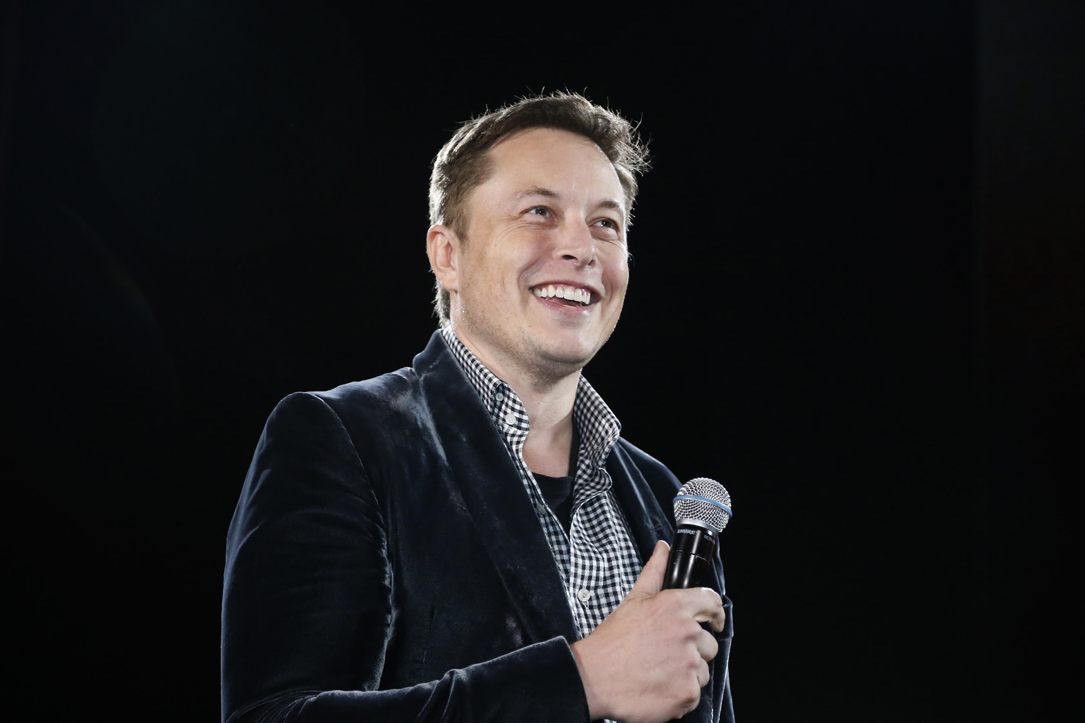 Elon Musk HD Desktop
