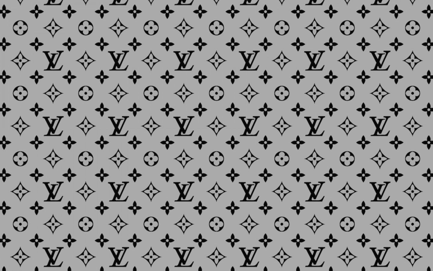 Gold Louis Vuitton Logo by TeVesMuyNerviosa on DeviantArt  Louis vuitton  pattern, Louis vuitton, Louis vuitton background