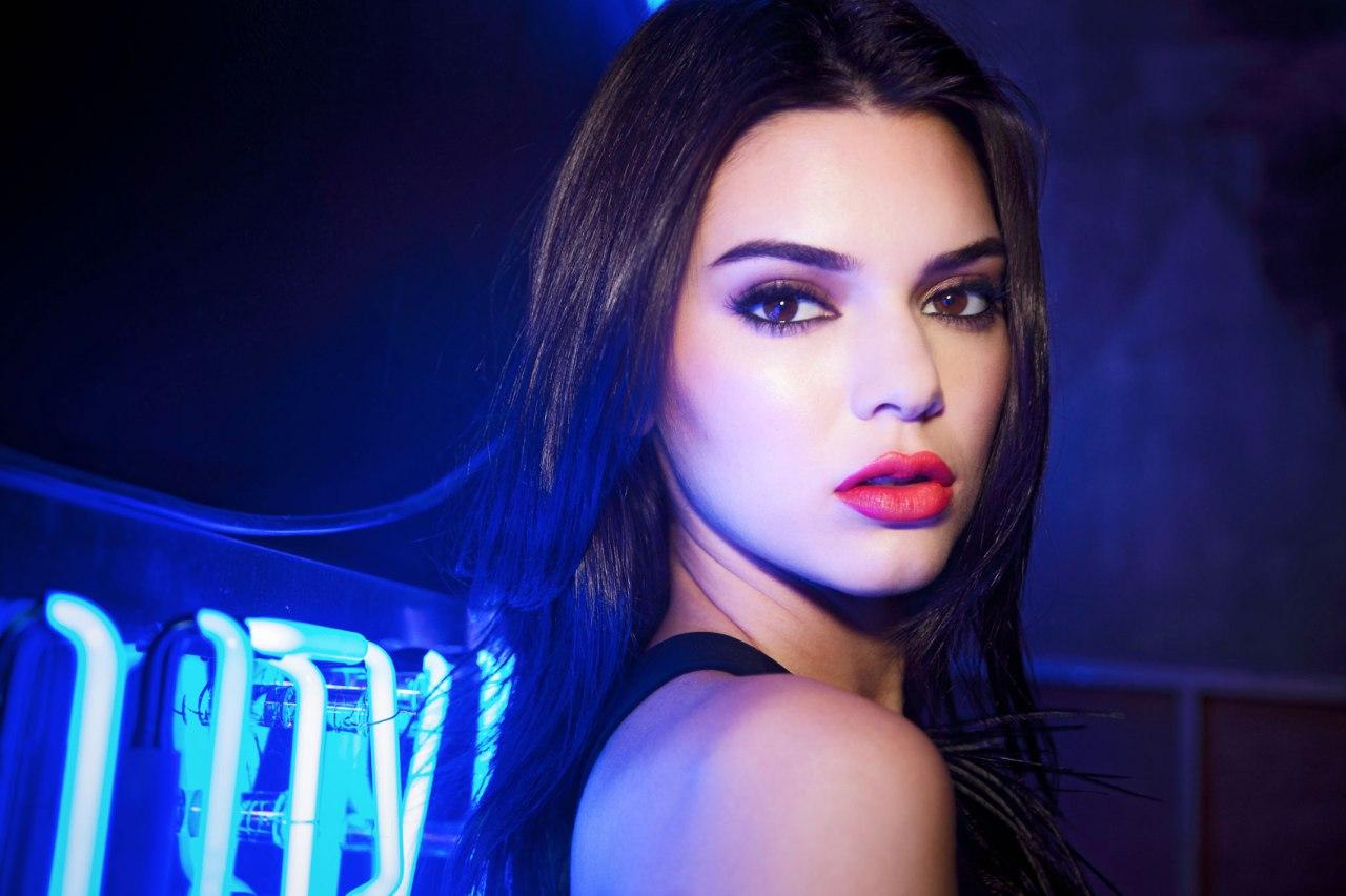 Kendall Jenner Faces MORE Backlash Over Adidas Ad!