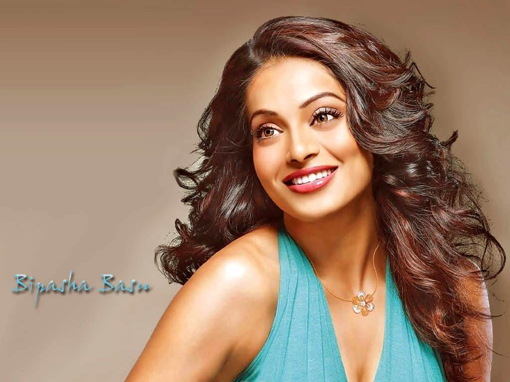 Bipasha Basu Wallpapers | bipasha-basu-7 - Bollywood Hungama