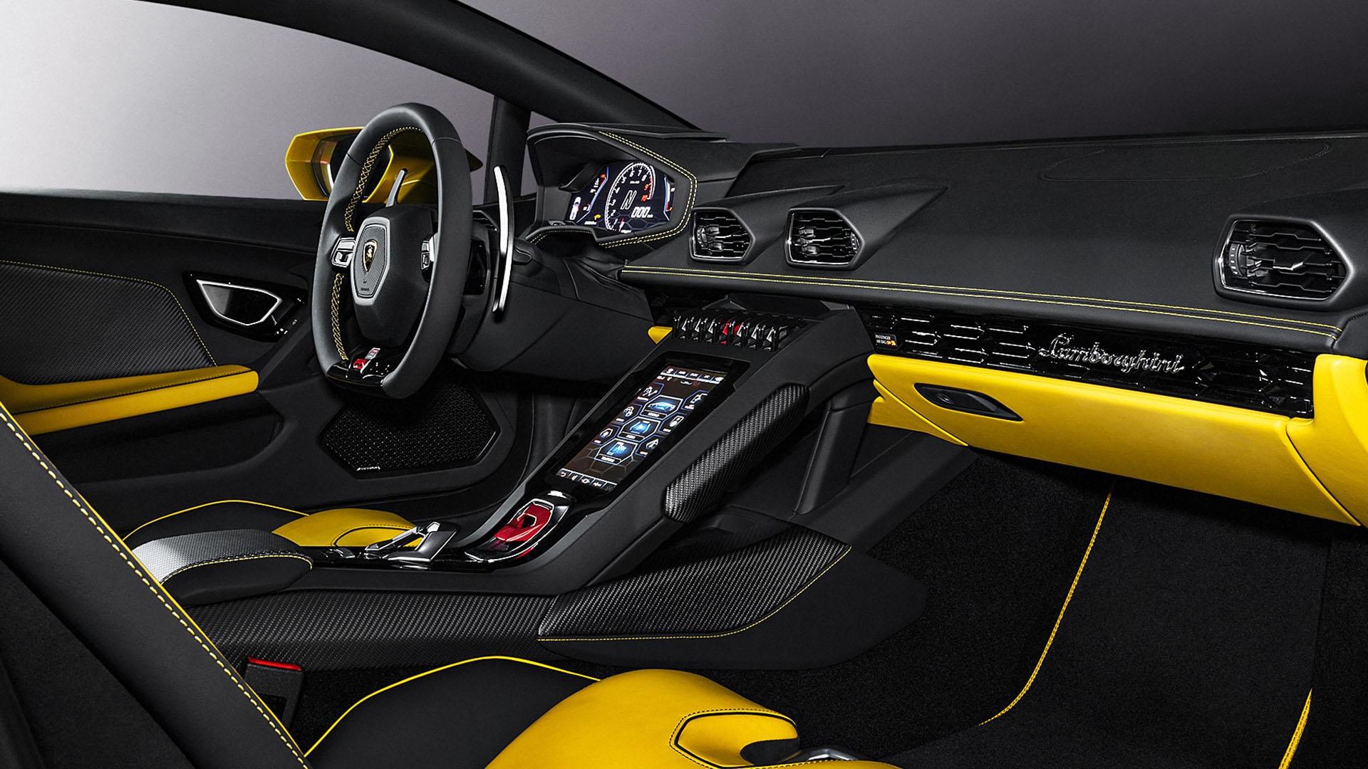 New Lamborghini Huracan EVO RWD Brings Back The Driving Fun