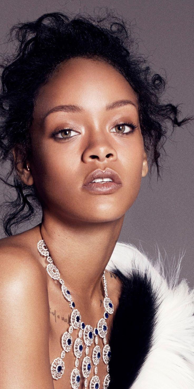 breathtaking wallpaper Rihanna curly short hair singer