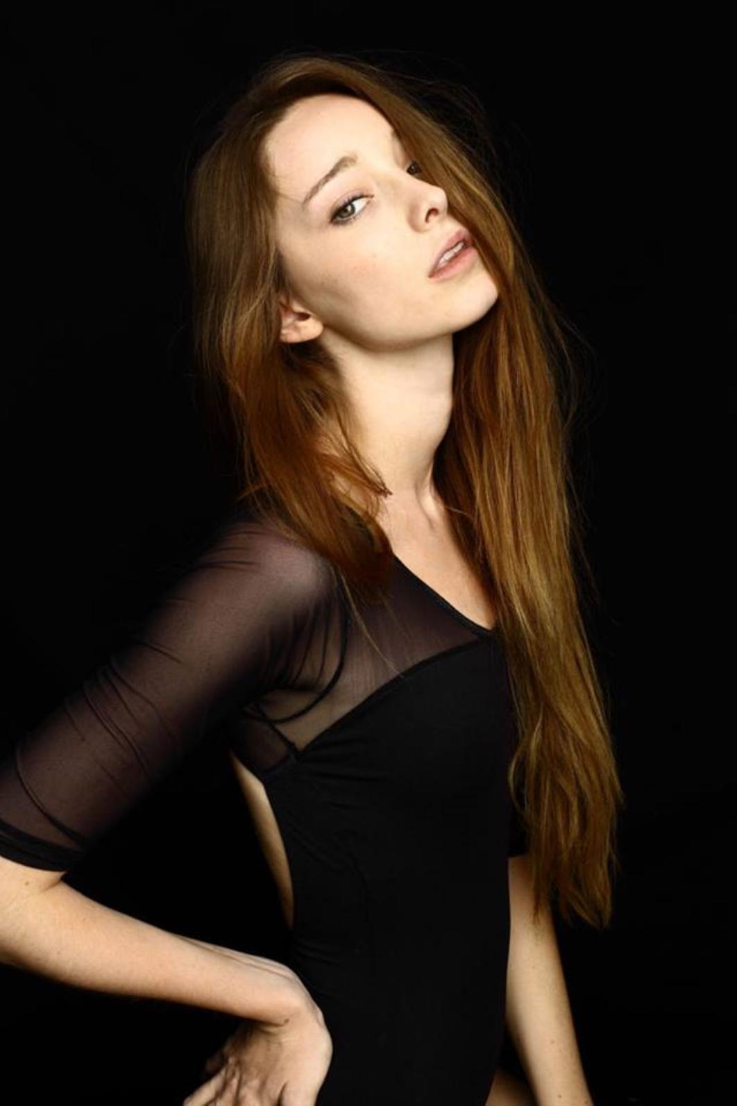 Emma Dumont By Russ Elloway at Creative Smiles