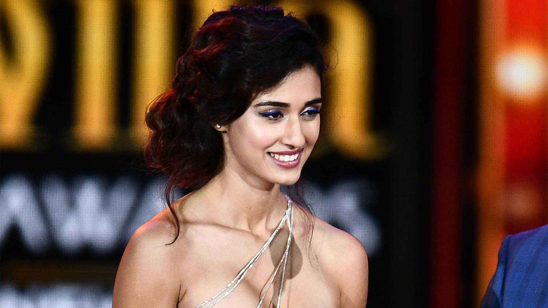 Disha Patani Actress Wallpaper & Background