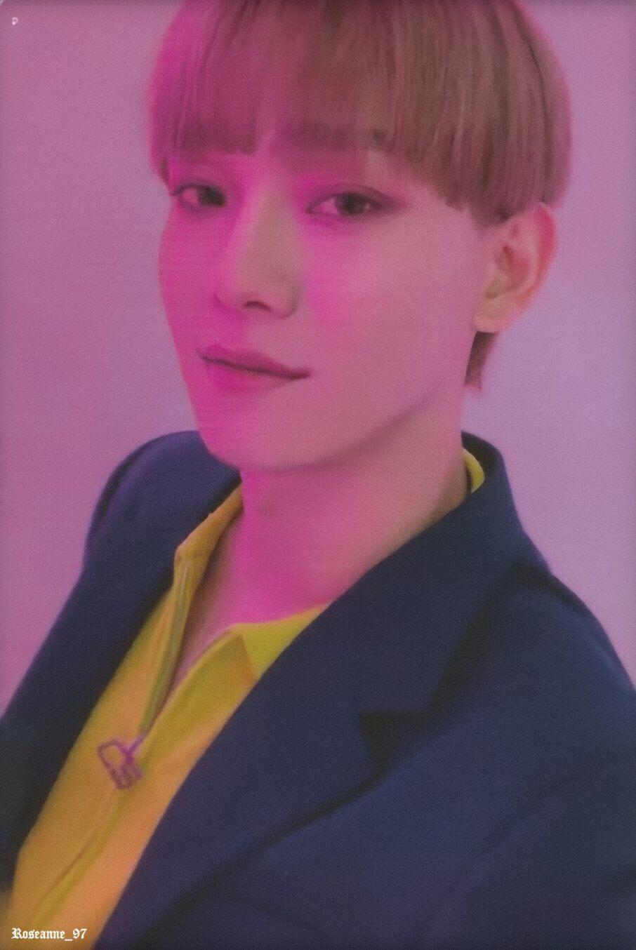 HD Photo Card Scan of #EXO #CHEN #LOVESHOT. ©Roseanne_97