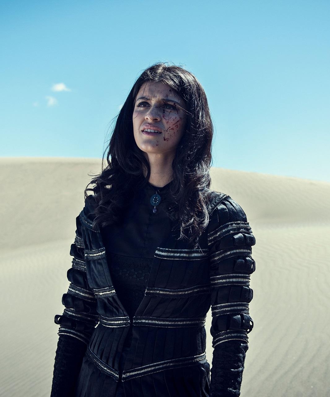 Anya Chalotra Phone Wallpapers - Wallpaper Cave