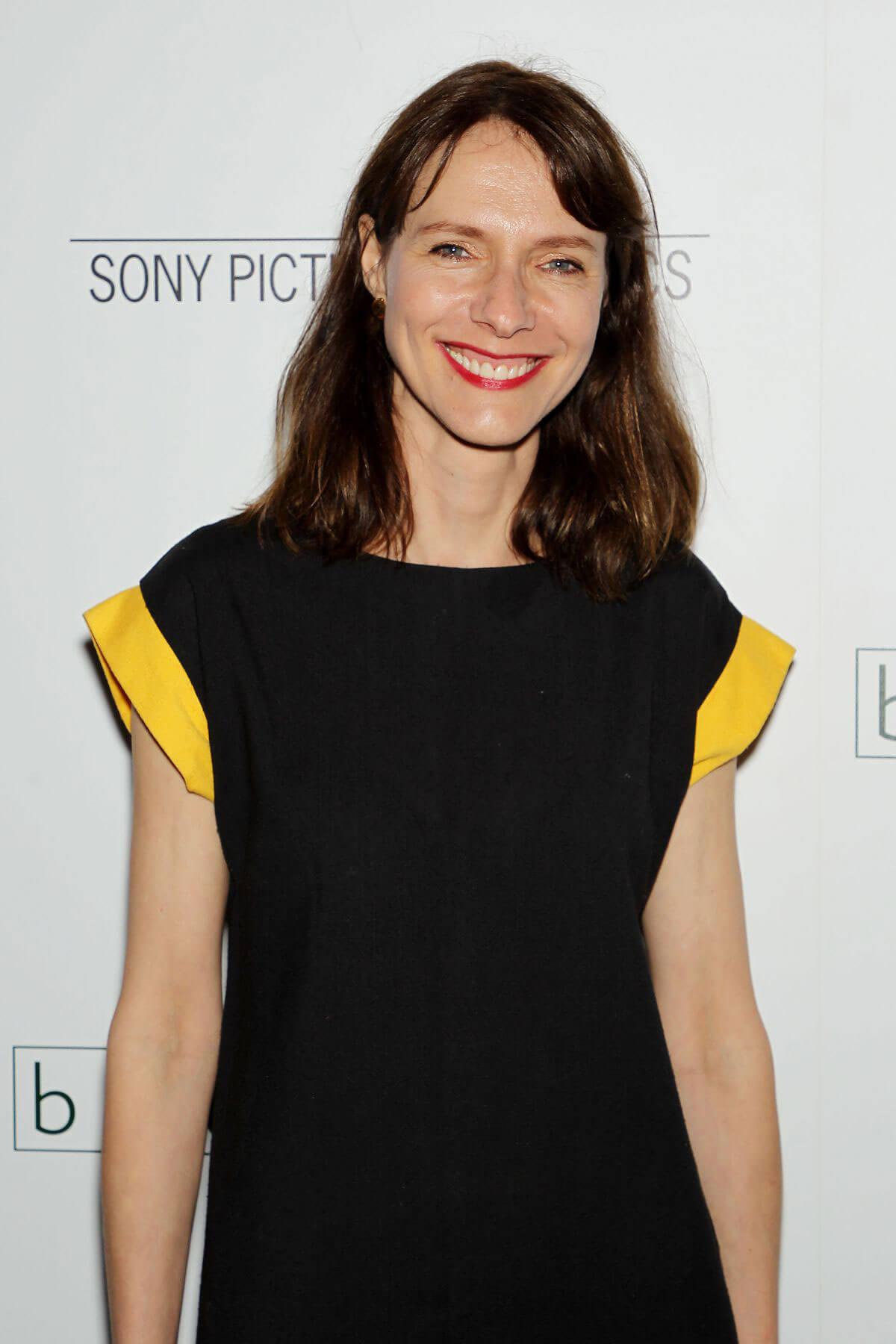 Dolly Wells Wallpapers - Wallpaper Cave