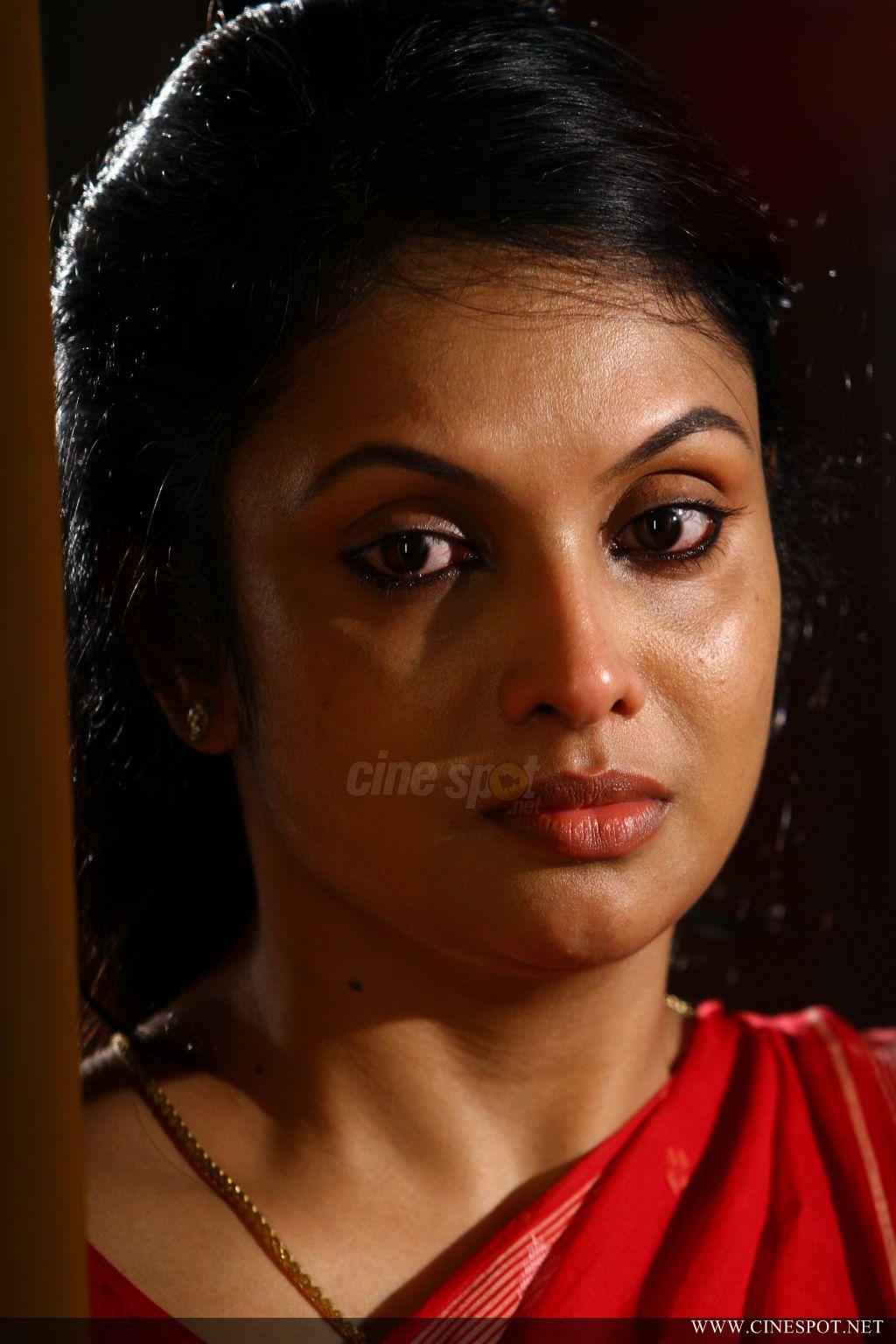 Jyothirmayi Spicy Indian Actress, Model and TV Personality