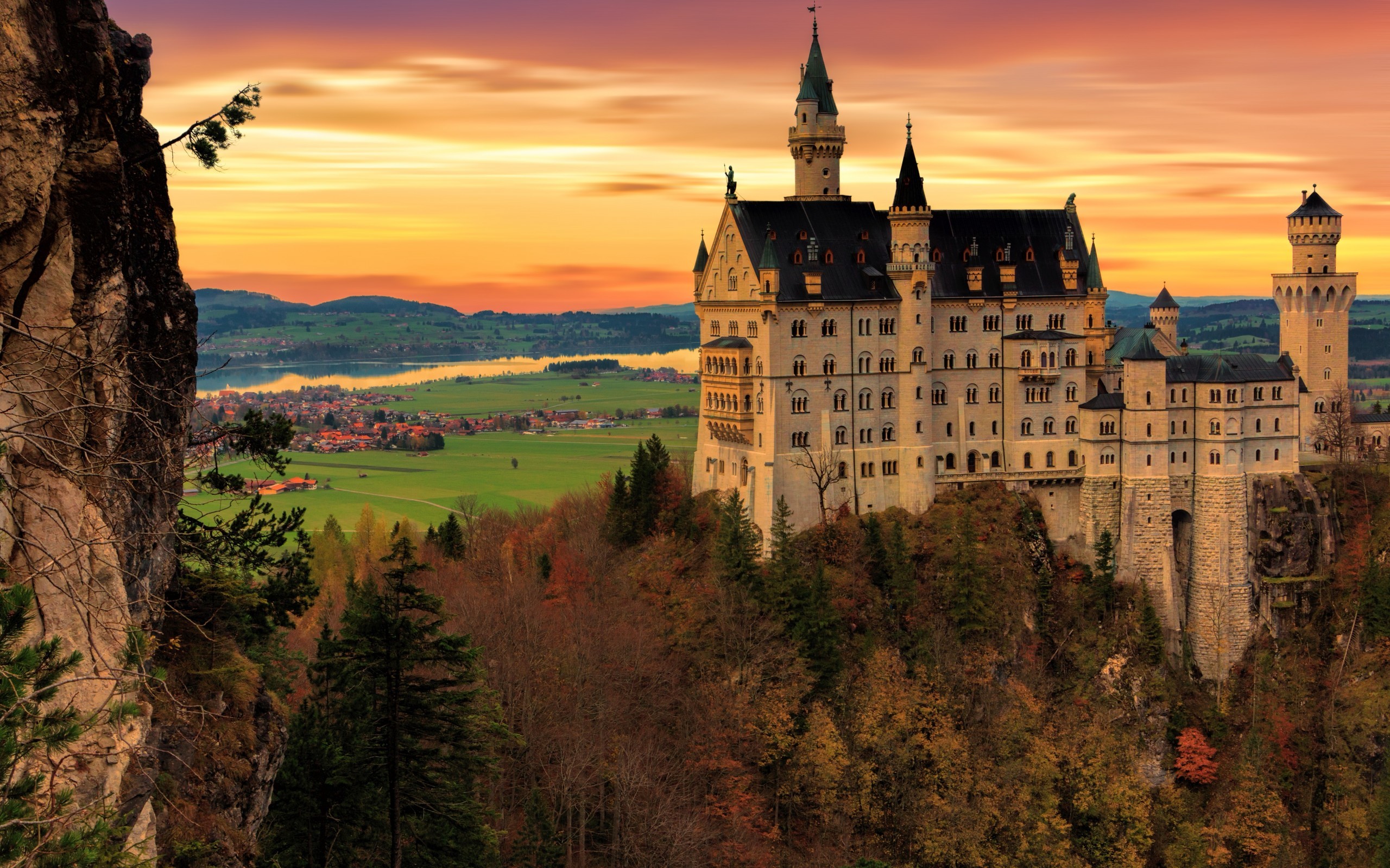 Download 2560x1600 Germany, Neuschwanstein Castle