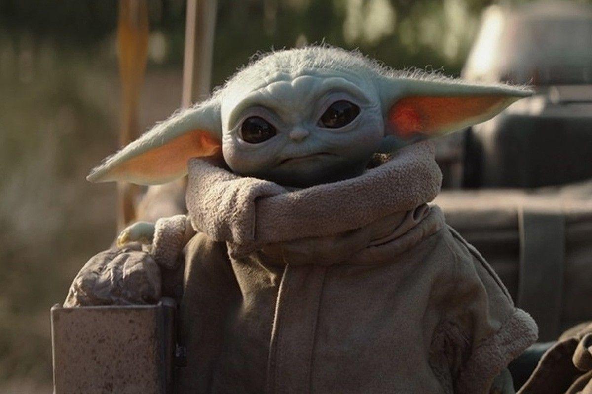 Baby Yoda Siping Soup in 'The Mandalorian' Is Our Favorite