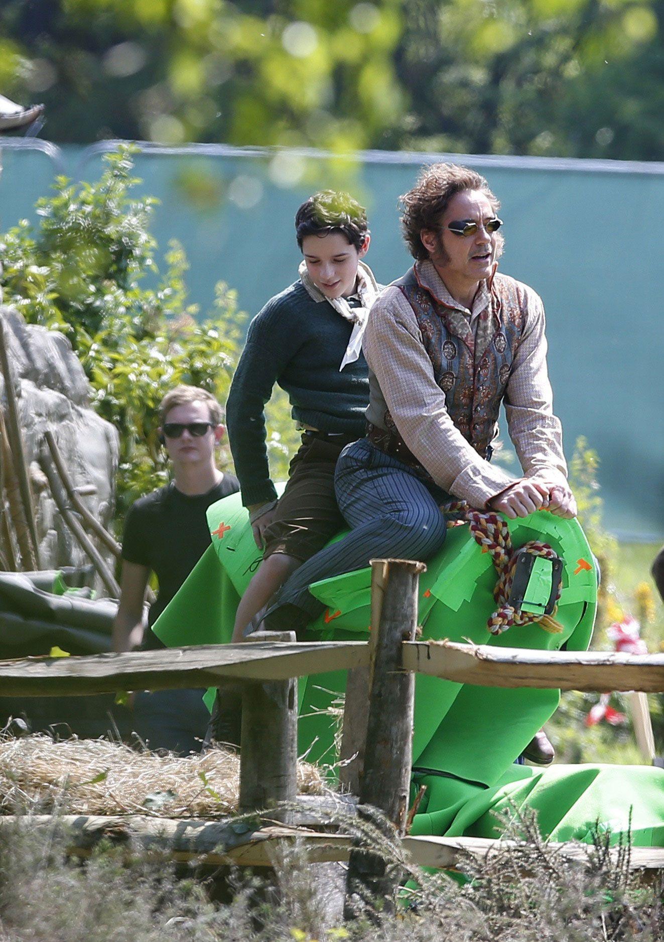 Here's our first look at Robert Downey Jr as Doctor Dolittle