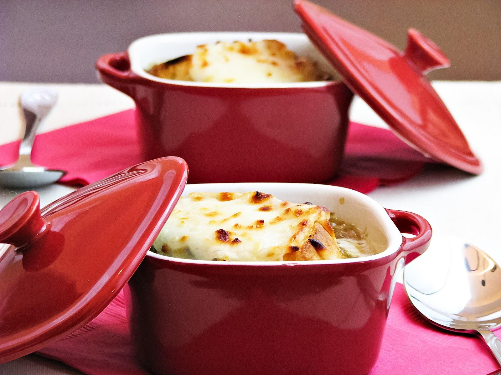 Bouglle Encengkempempret: valentines day dinner table