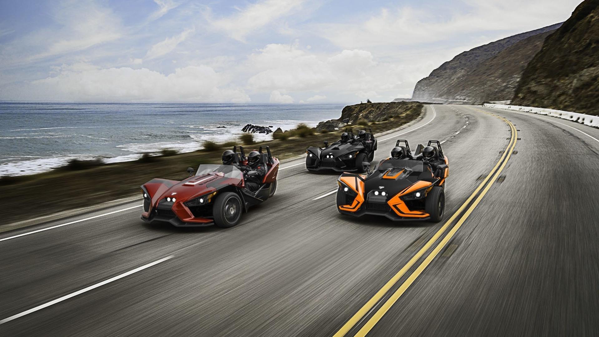 Polaris Slingshot gets luxury trim and removable roof