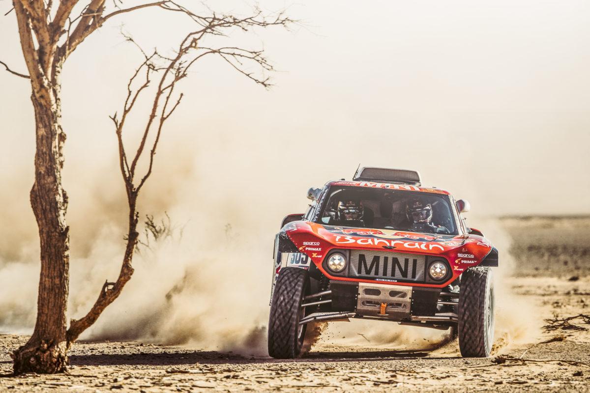 Carlos Sainz 2020 Dakar Rally wallpaper