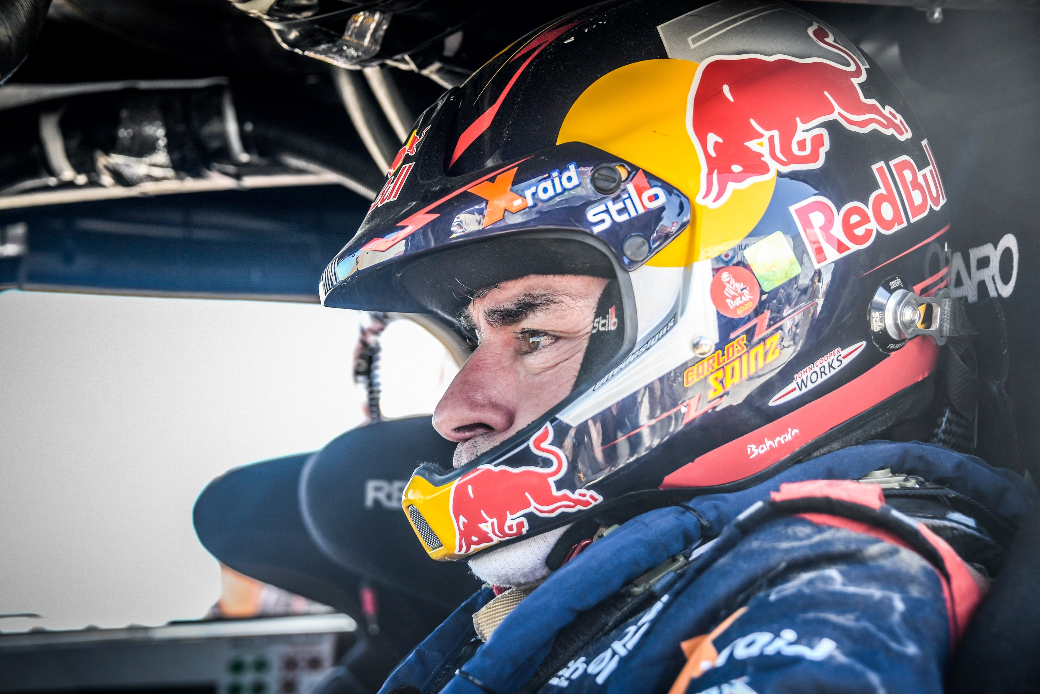 Carlos Sainz 2020 Dakar Rally wallpaper