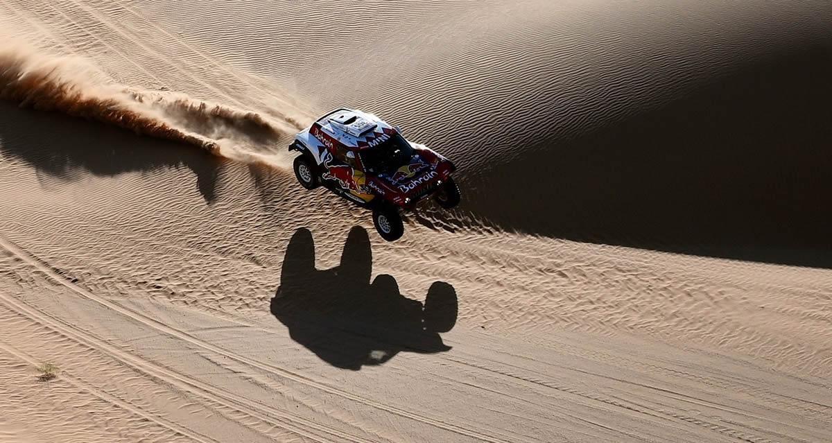 Carlos Sainz 2020 Dakar Rally wallpaper