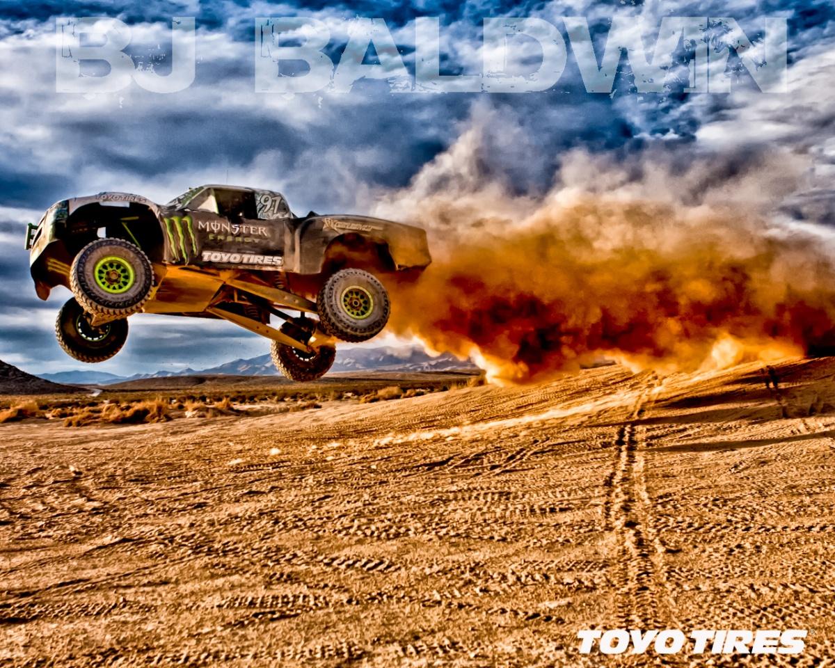 WALLPAPERS. Toyo Tires Canada