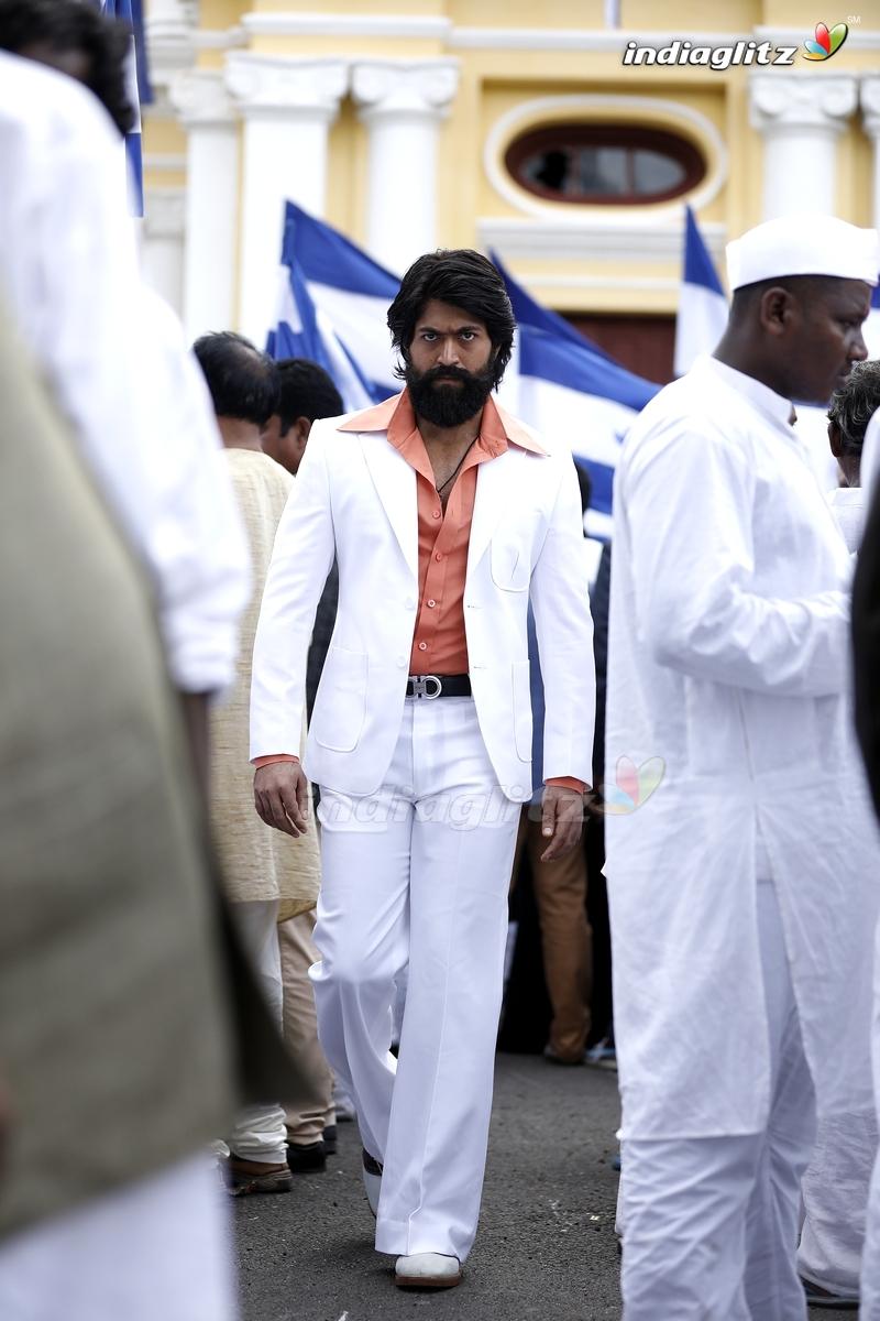 KGF Photo Movies photo, image, gallery, stills, clips
