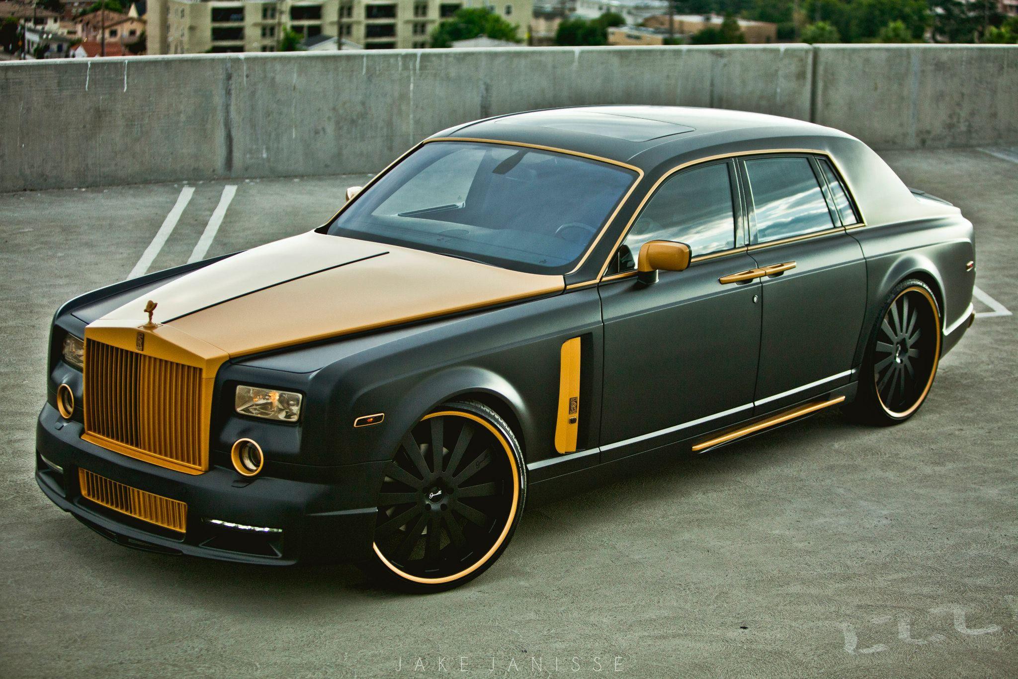 Platinum Motorsports Builds Black & Gold Rolls Royce Phantom
