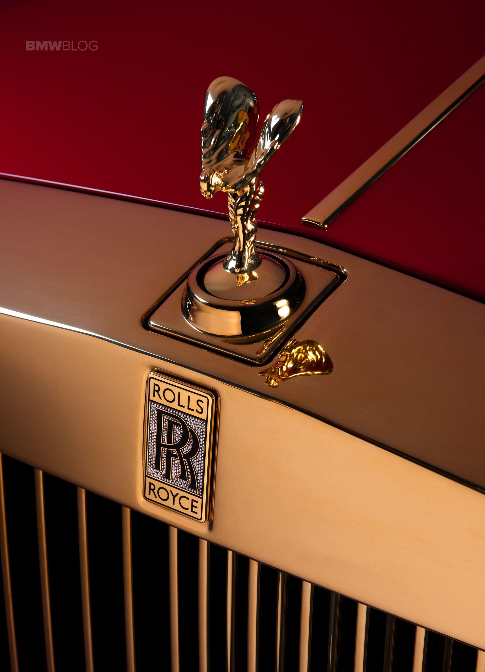 Rolls Royce Phantom: Golden Bespoke Models For China. Rolls