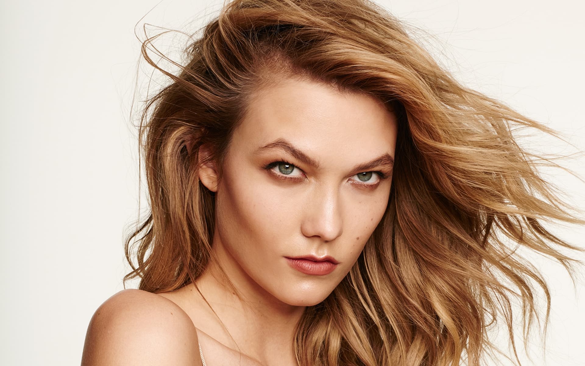 Karlie Kloss eyebrows Image on WallpaperQQ