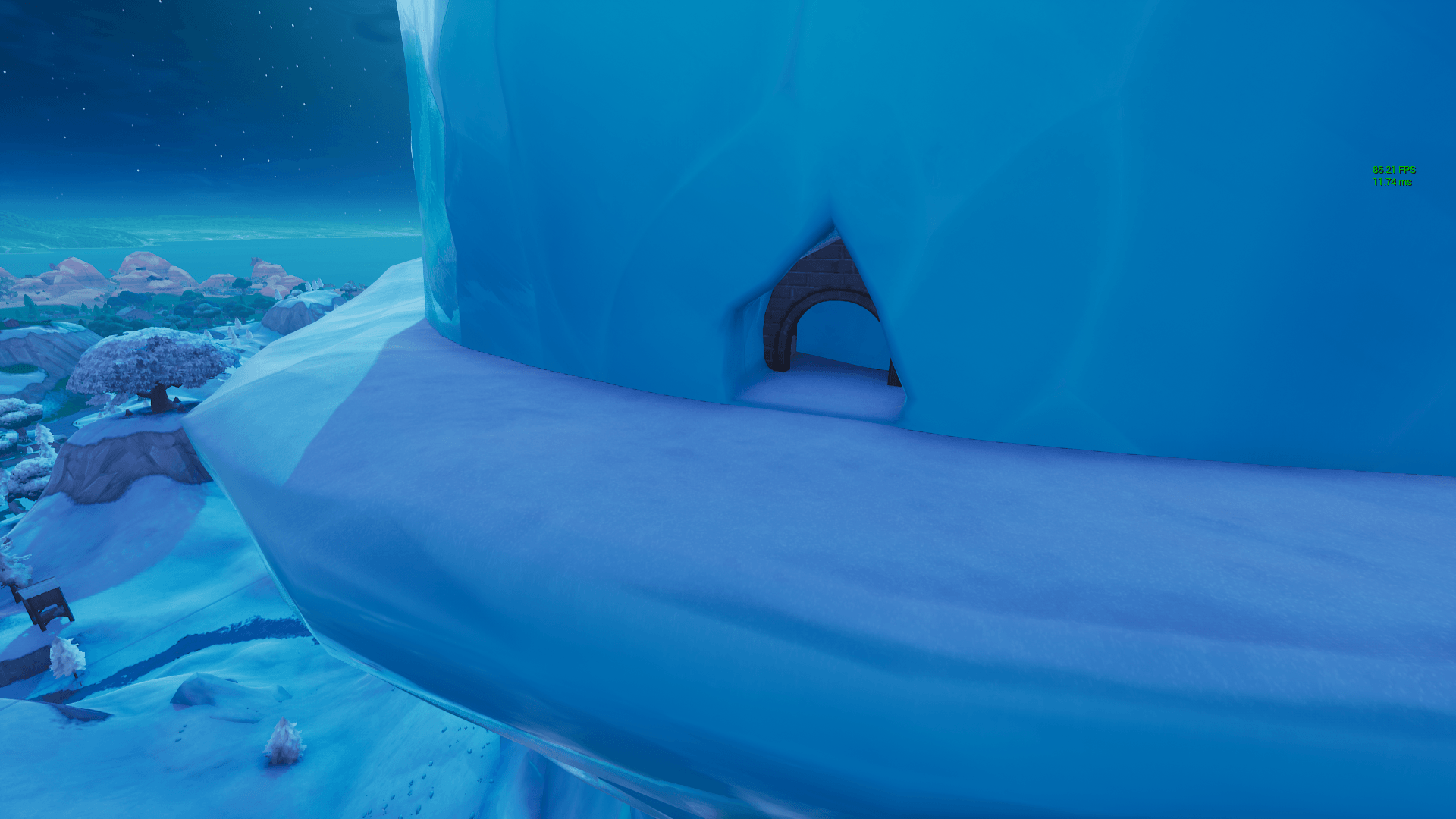 Little tunnel starting to form unterneath Polar Peak