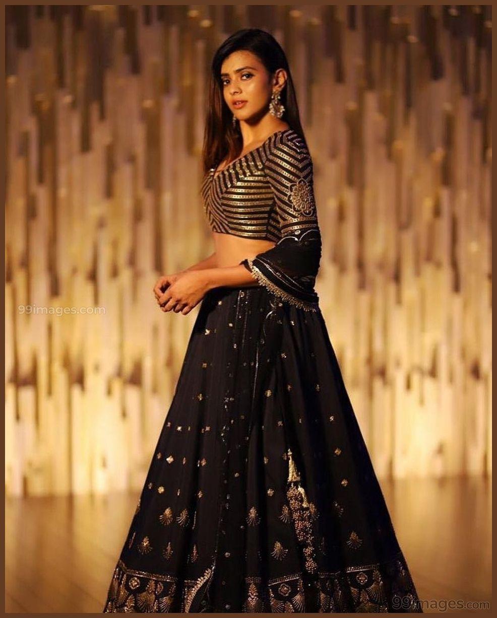 Pin On Hebah Patel Latest HD Photo Wallpaper (1080p)