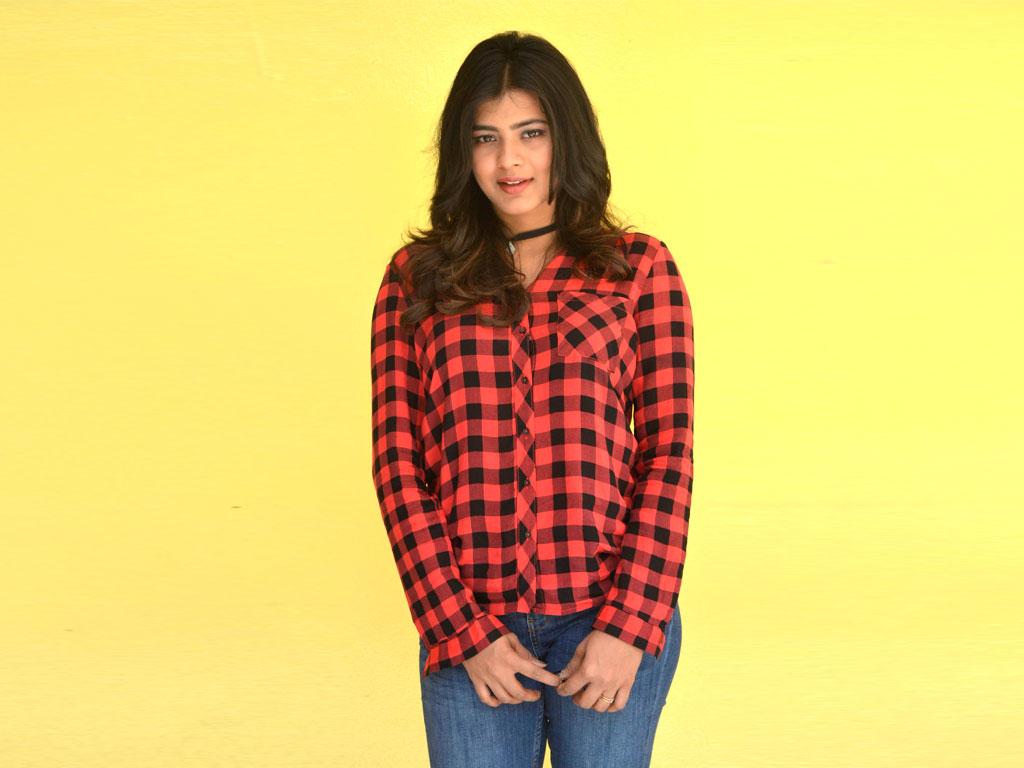 Hebah Patel HQ Wallpaper. Hebah Patel Wallpaper