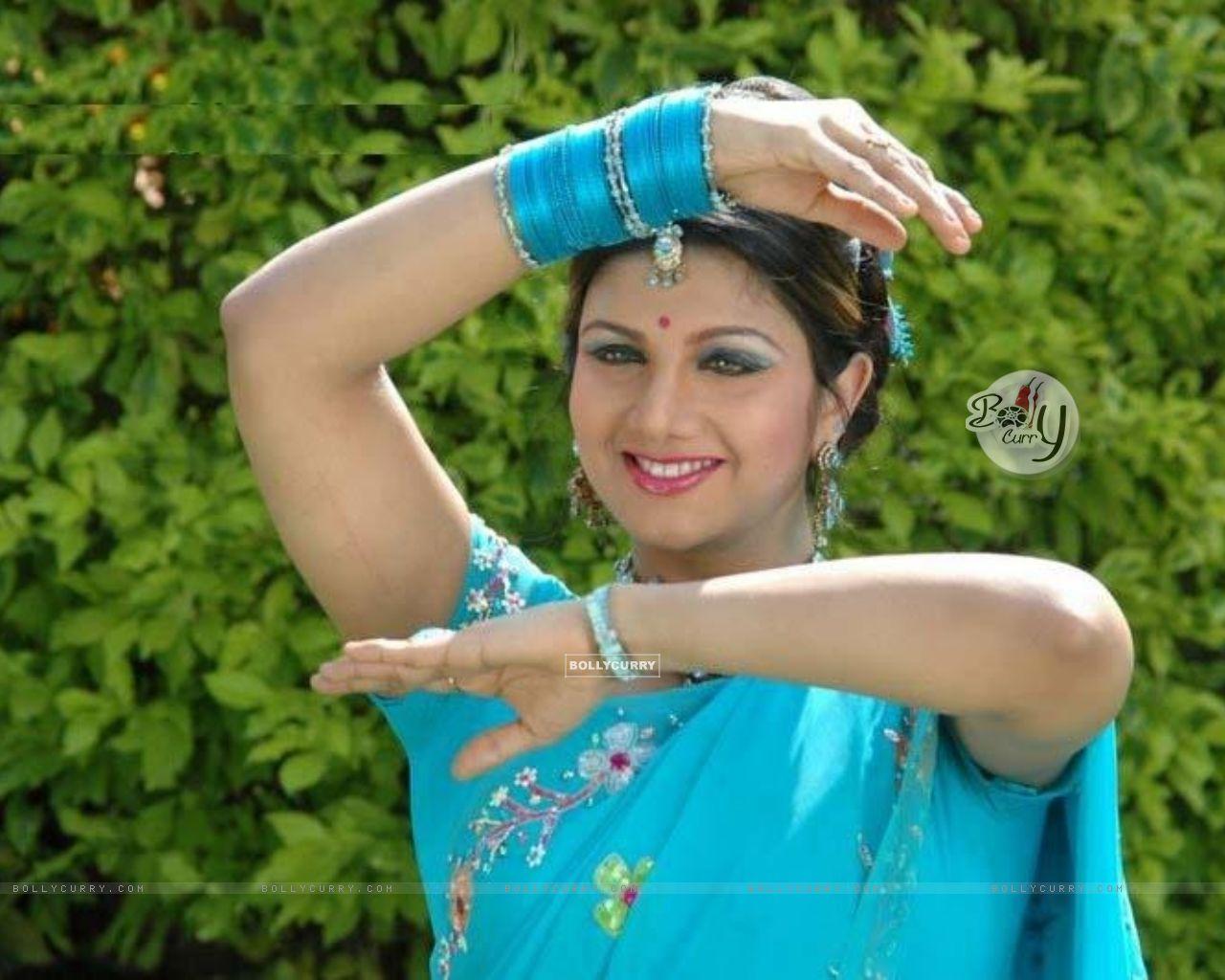 Rambha Size, Download Wallpaper