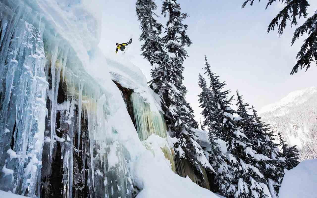Local photographer earns X Games gold. Arts. Pique