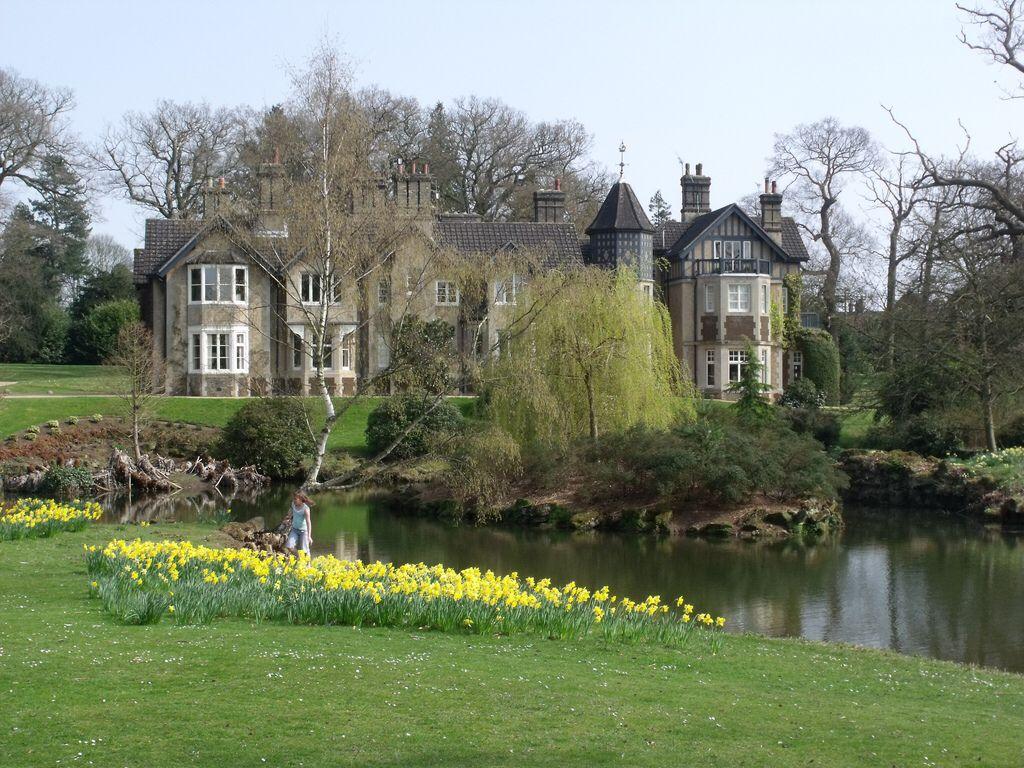 York Cottage and the lower lake at Sandringham. English
