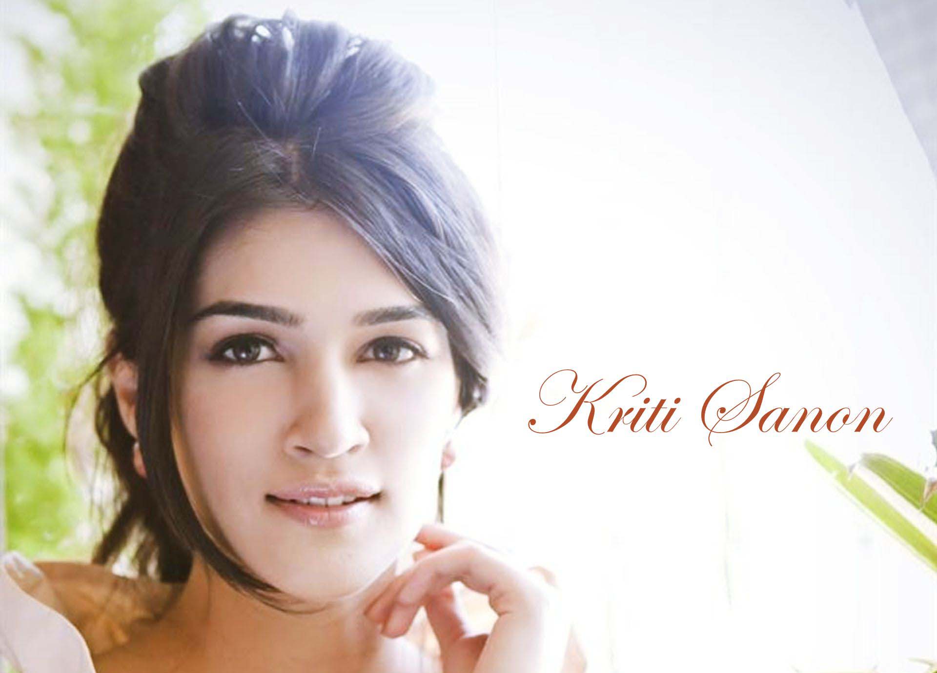 Bollywood Actress Kriti Sanon HD Wallpaper, HD Wallpaper