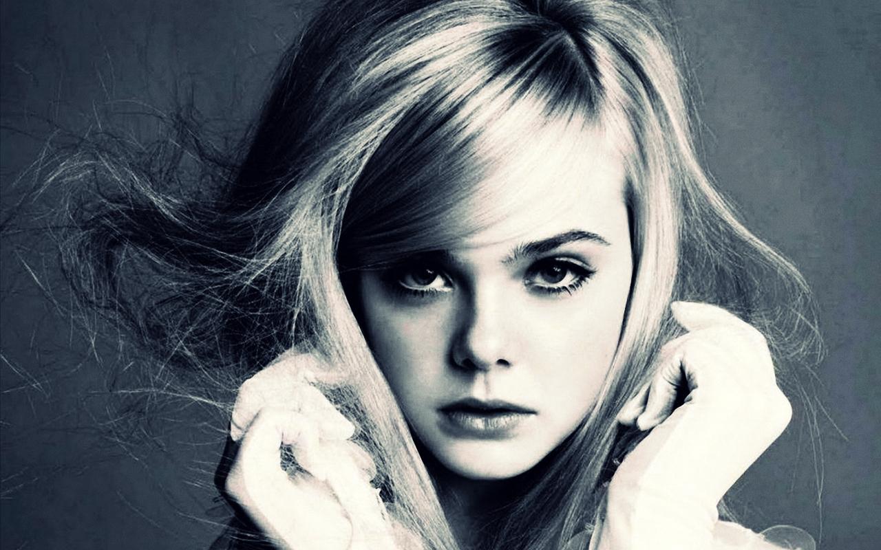 Elle Fanning wallpaperx800