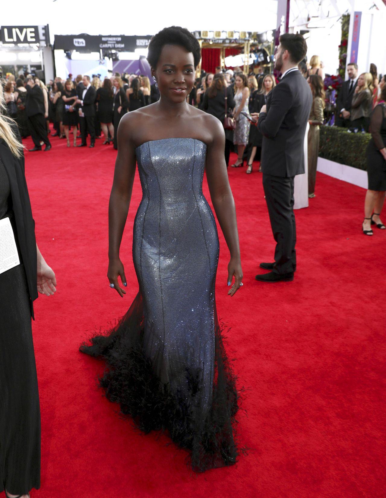 Free download Lupita Nyongo 2018 SAG Awards in LA 1280x1651
