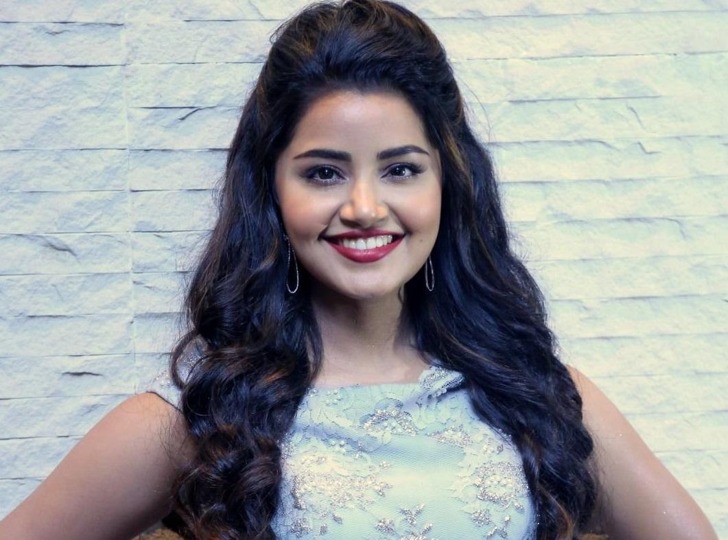 Anupama Parameswaran Photo Actress HD Image