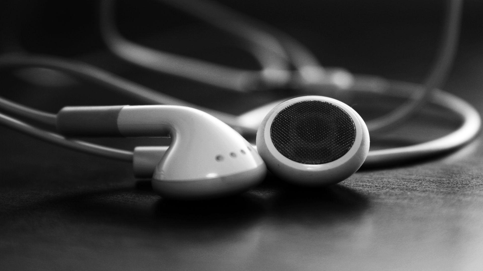 Earbuds Wallpaper Free Earbuds Background