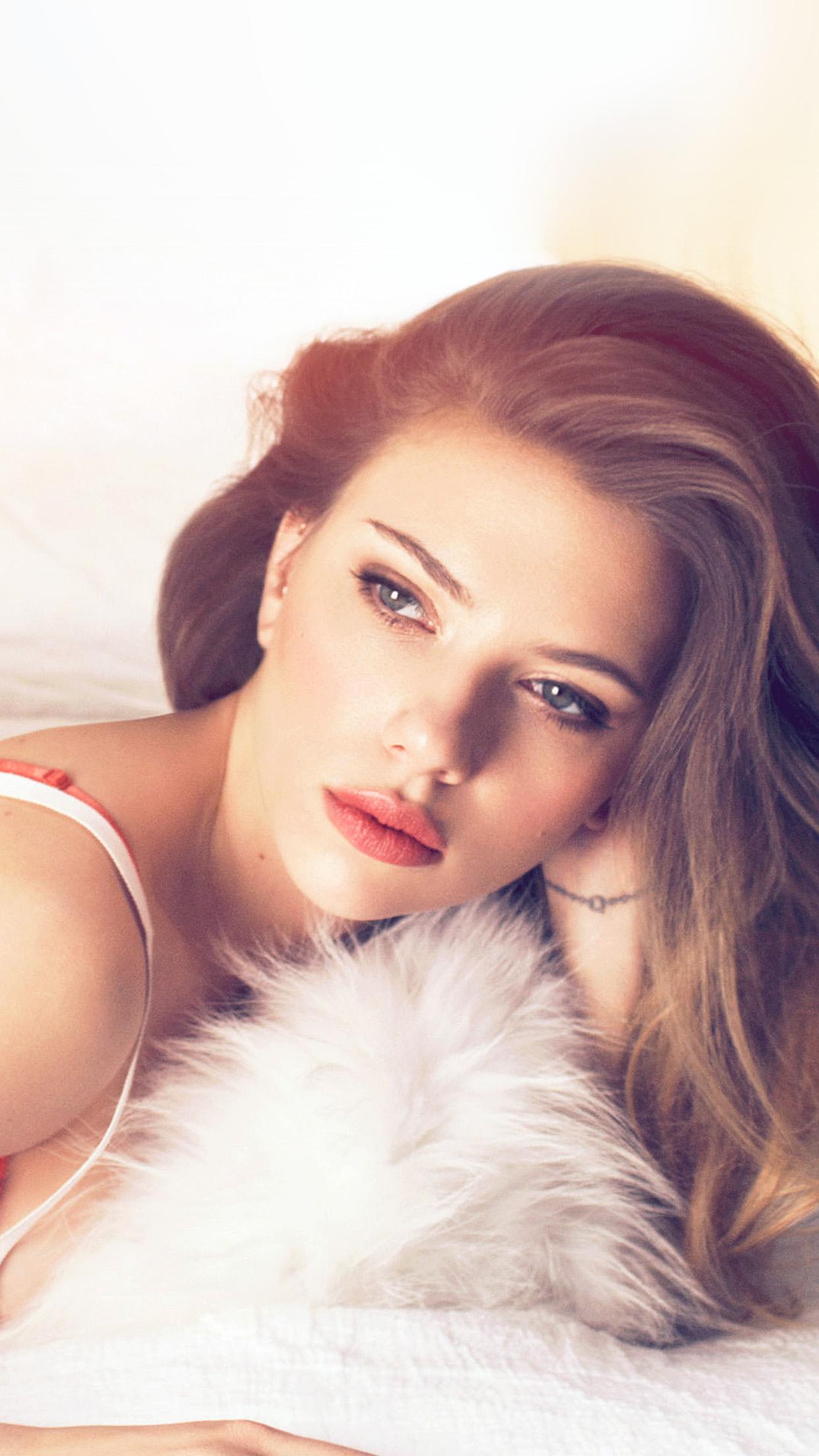 iPhone7 wallpaper. scarlett