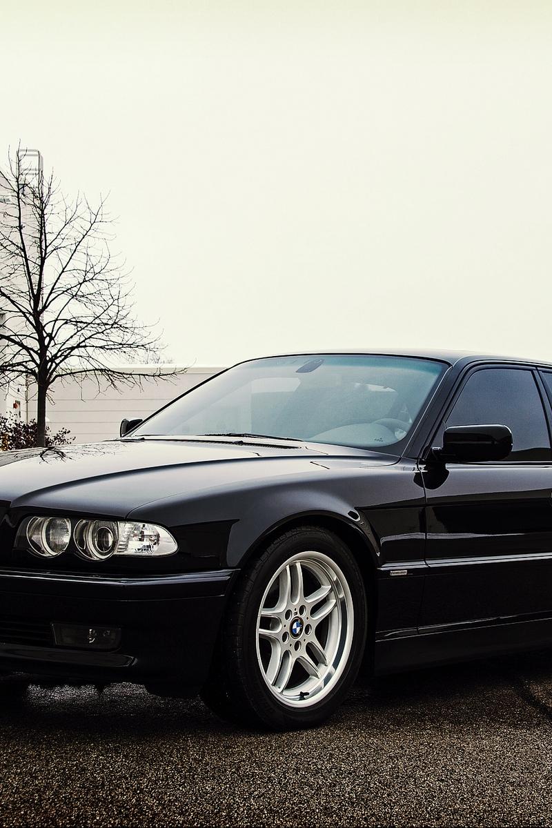 Download wallpaper 800x1200 bmw, e 740i, car, side view