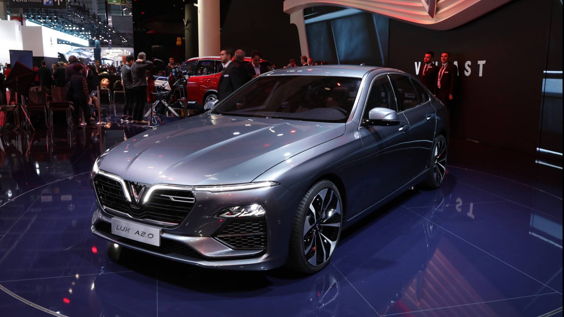 VinFast Sedan, SUV Debut In Paris With Italian Style, Big Plans