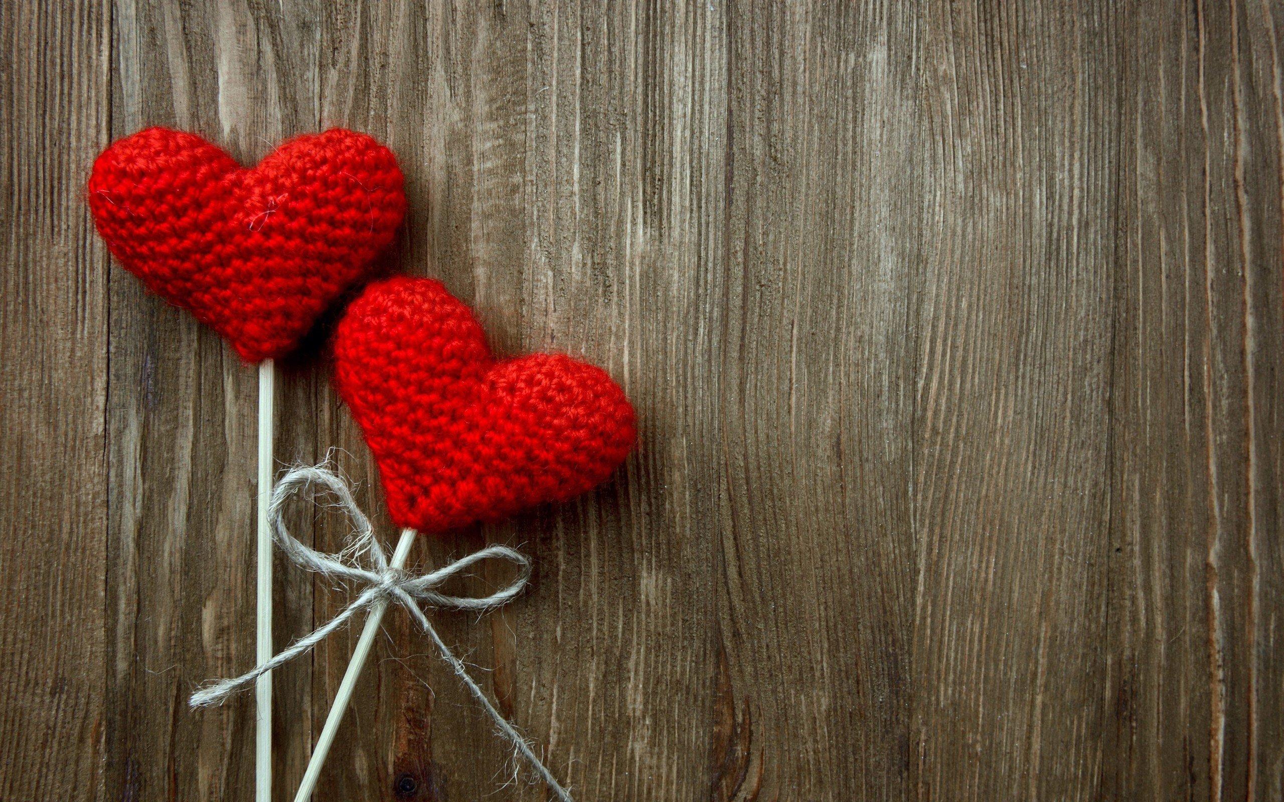 heart wood crochet valentines day wooden surface wallpaper
