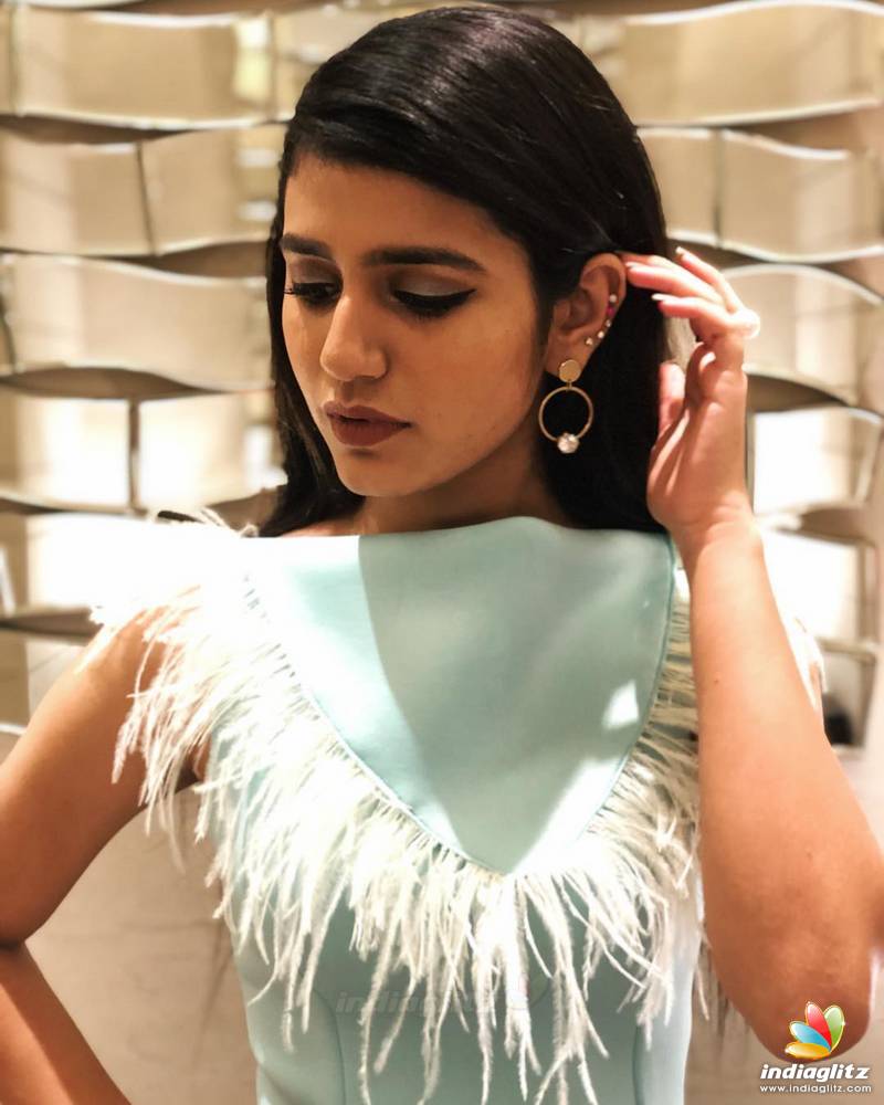Priya Prakash Varrier Photo Actress photo, image