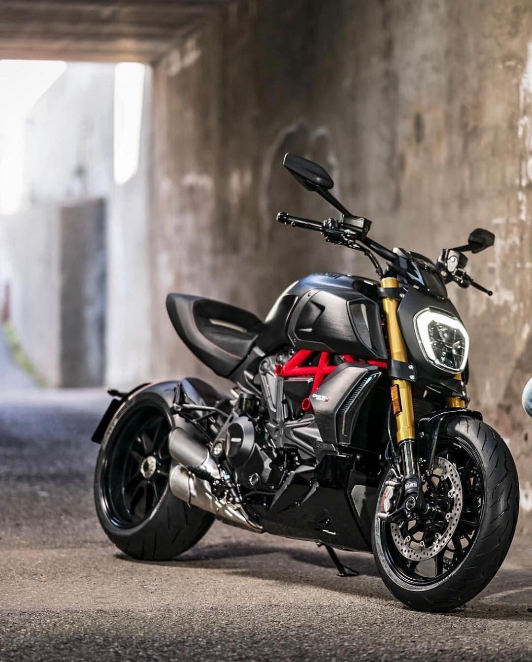 Diavel 1260s: So Good to Be Bad #repost. Moto