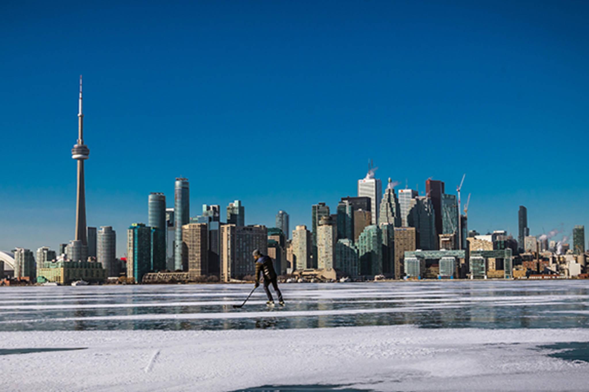 photo that prove Toronto is beautiful in the winter