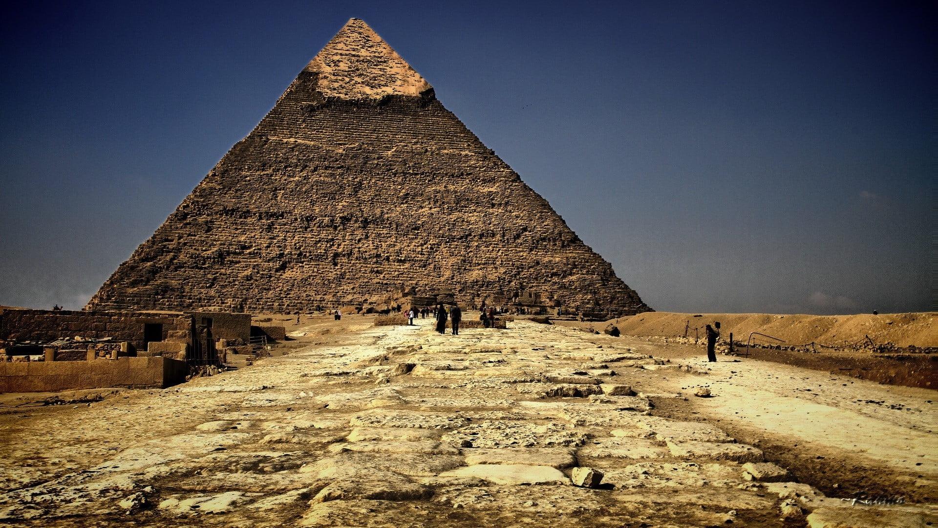 The Great Pyramid of Egypt HD wallpaper