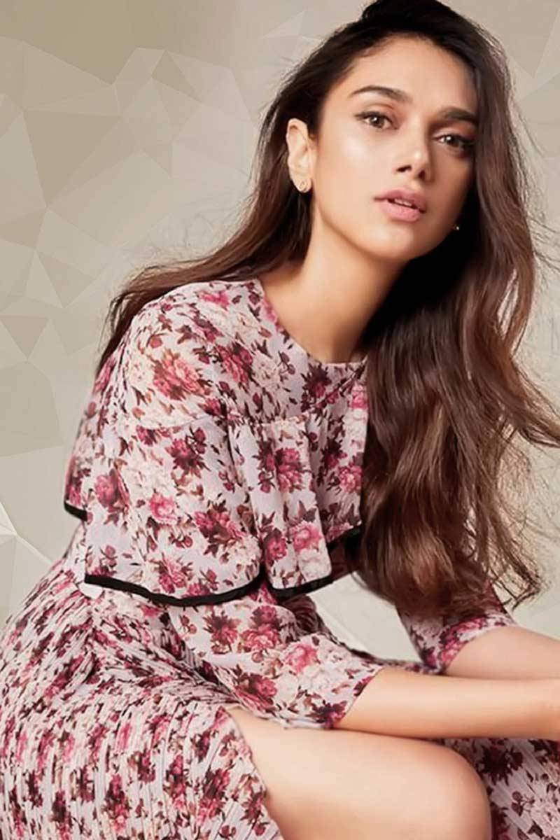 Aditi Rao beautiful bollywood actress mobile wallpaper