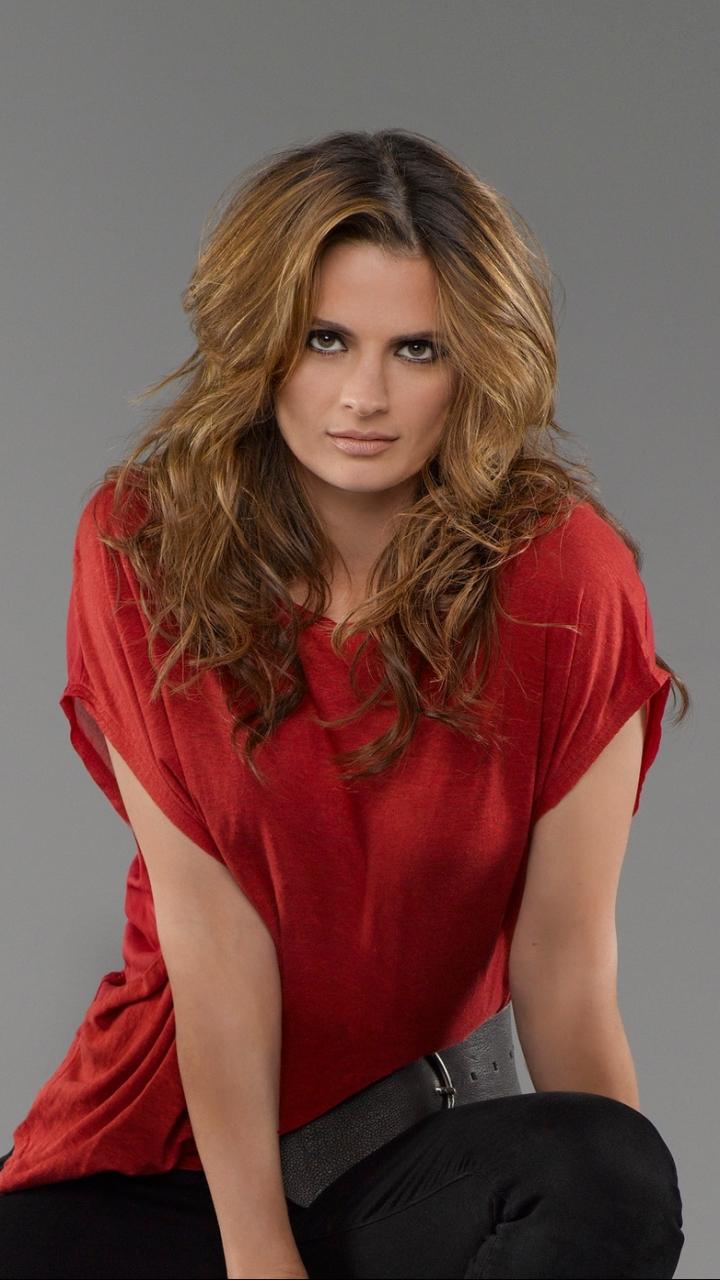 Celebrity Stana Katic (720x1280) Wallpaper